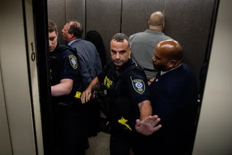 NY Officials Detained After Obstructing Ice Access to Government Facility